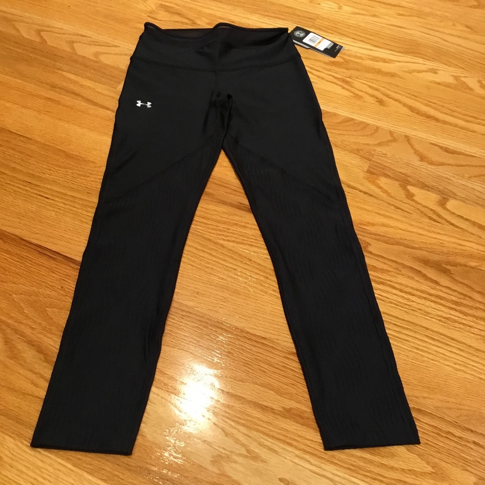 BNWT UNDERARMOUR LEGGING